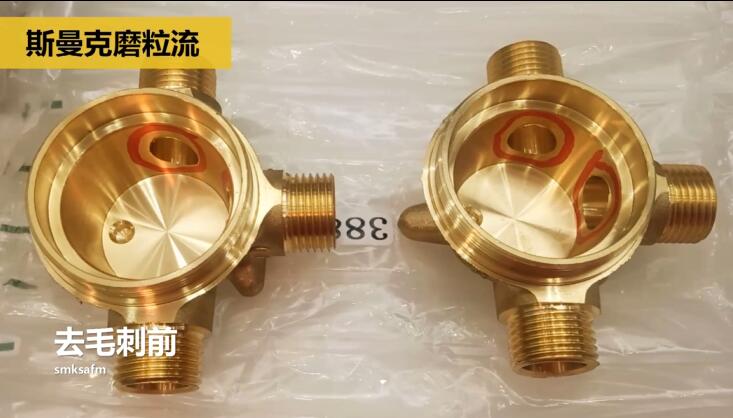 用磨粒流不怕劃傷，銅三通<a href='http://yyjdwx.com' target='_blank'><u>交叉孔去毛刺</u></a>
