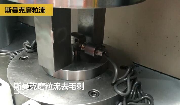三通閥門<a href='http://yyjdwx.com' target='_blank'><u>交叉孔去毛刺</u></a>